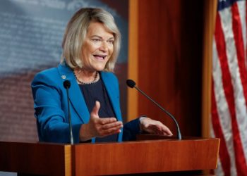 It's Senator Cynthia Lummis' Turn To Warn Investors About Shiba Inu (SHIB)