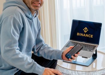 Spanish authorities warn Andres Iniesta about advertising for Binance