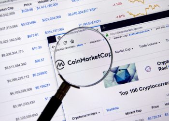 Crypto․com CEO accuses CoinMarketCap of arbitrariness "mix" exchange rankings