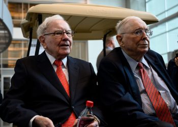 Warren Buffett's "deputy": China was right to "ban cryptocurrencies"