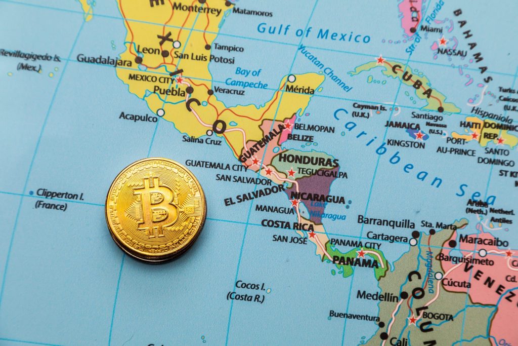 The IMF asks El Salvador to stop using Bitcoin as a currency