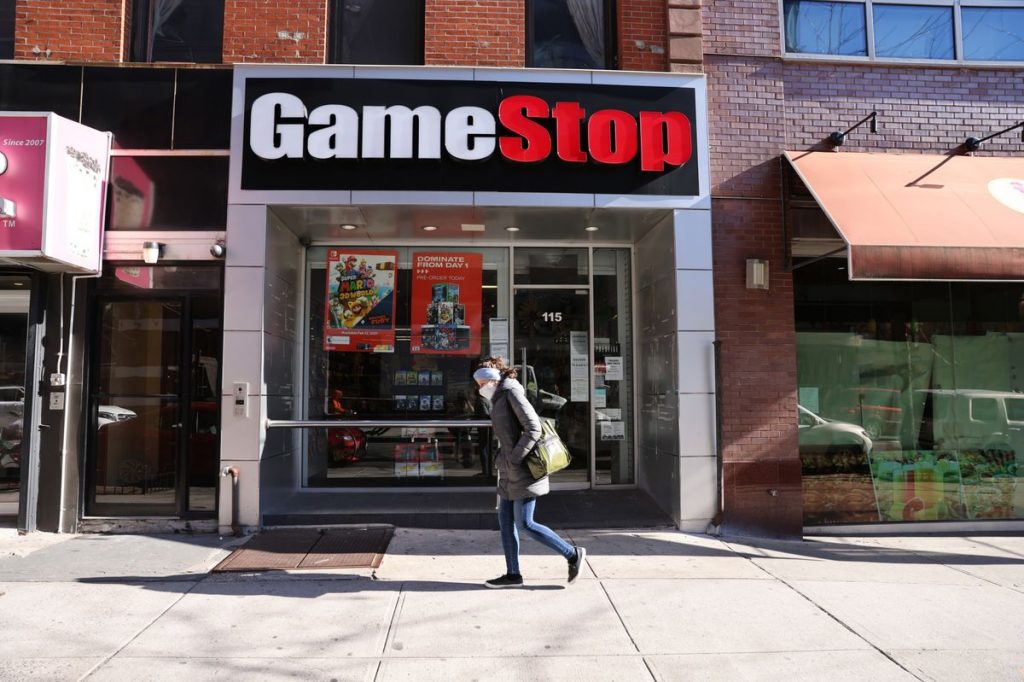 GameStop founded the NFT market, created a $ 100 million investment fund for the blockchain games segment