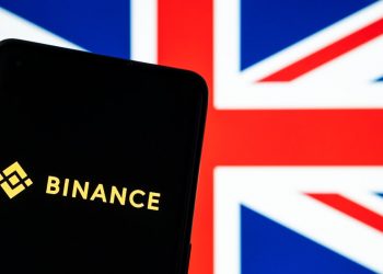 Not long after the reconciliation, Binance was again banned by the UK regulator "whistle"