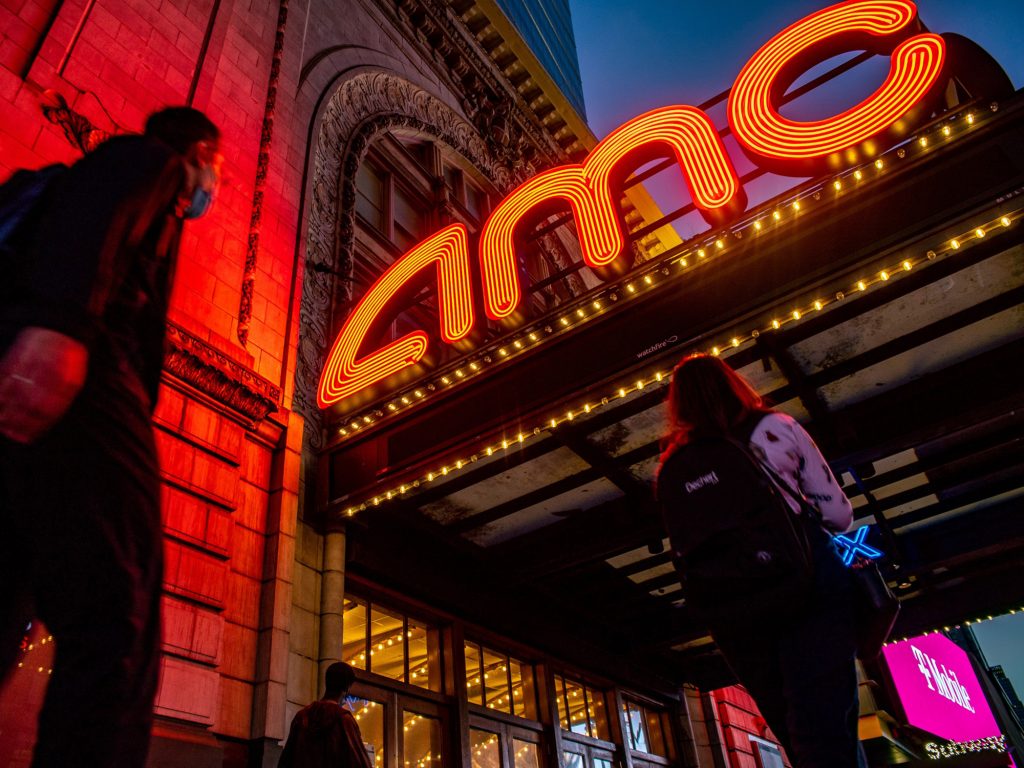 The AMC cinema chain sets the date to accept Dogecoin (DOGE) and Shiba Inu (SHIB) payments.