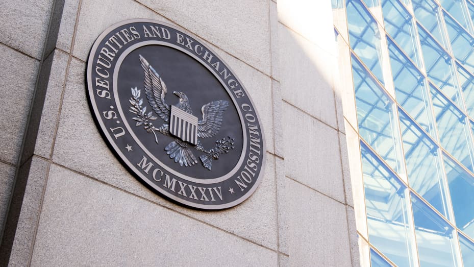 The SEC has officially launched an investigation into the field of NFT 