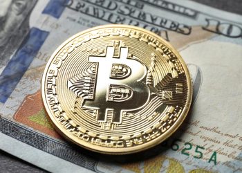 Bitcoin Rises Immediately After Fed Raises Rates