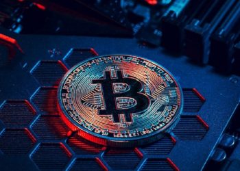 Withstanding too much pressure from miners - Bitcoin (BTC) continues to fall below the USD 39,000 mark