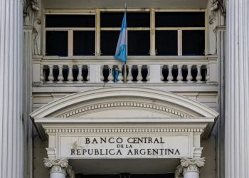 Argentina bans cryptocurrency trading through national banks
