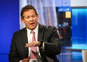 BlackRock's director of investment admits that Bitcoin is a sustainable asset despite the crisis