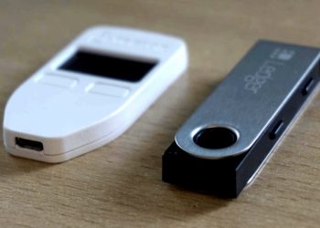 Sales of hardware wallets increased when "fear" liquidity is spreading