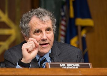 The US Senate Banking Commission requests information from Apple and Google