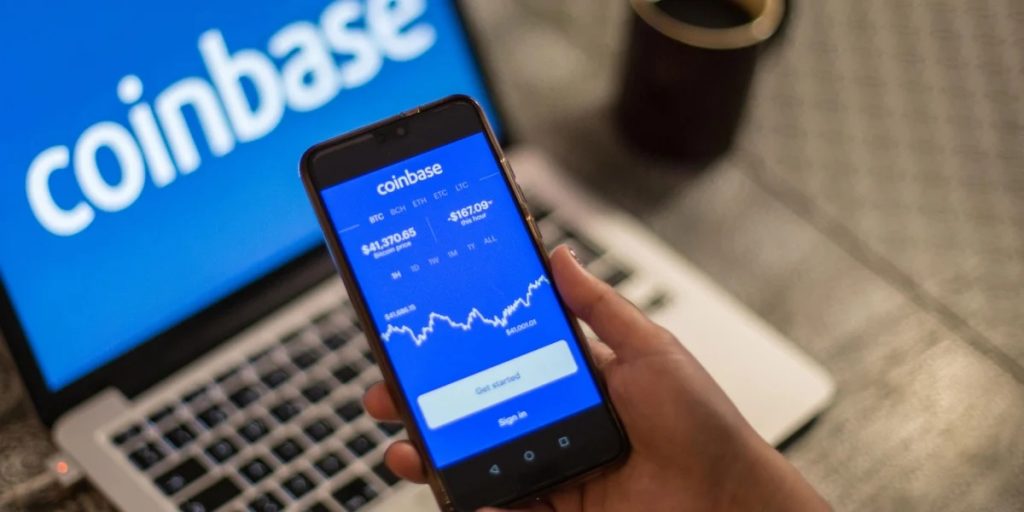 Coinbase integrates crypto policy review into the app