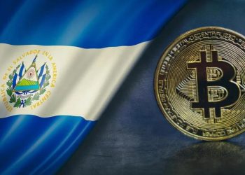 Fitch Ratings continues to warn of El Salvador's default risk