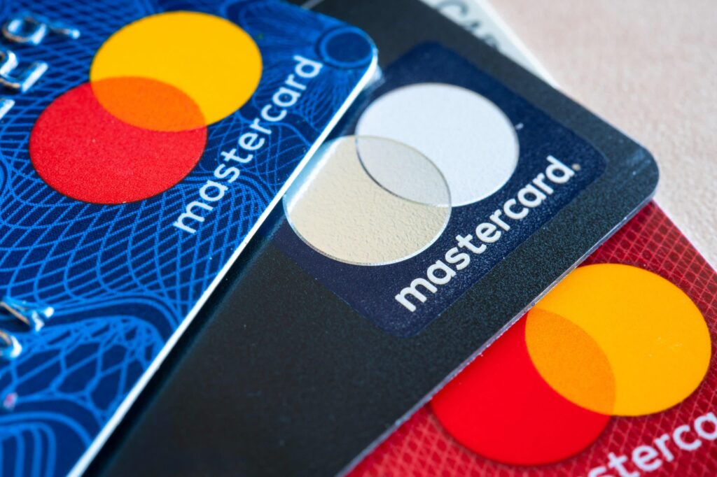 Mastercard launches a program to help banks offer cryptocurrency transactions