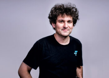 The FTX CEO has announced that he will temporarily stop spending money on political activities