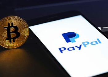 Community "wake up" due to PayPal's sanctions policy, in favor of crypto payments