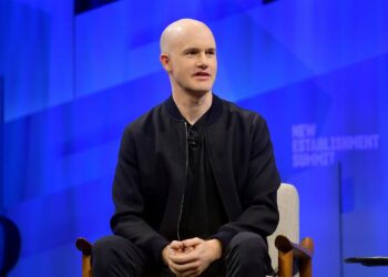 Coinbase spoke to reassure the community, stating that it has no contact with the FTX exchange and the FTT token