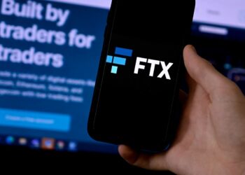 FTX announces restructuring and bankruptcy plan