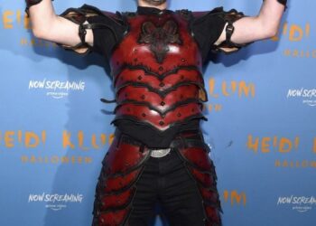 For just $ eight / month, you can personal the green Twitter tick 5 For just $ 8 / month, you can own the green Twitter tick