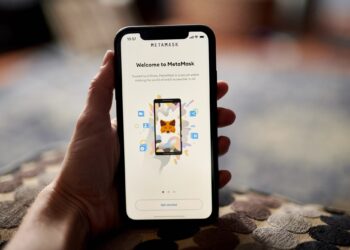 ConsenSys is committed to keeping only 7 days of MetaMask user data