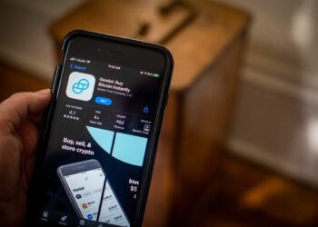 Gemini and its two founders are becoming sued above a worthwhile merchandise 4 Gemini and its two founders are being sued over a profitable product