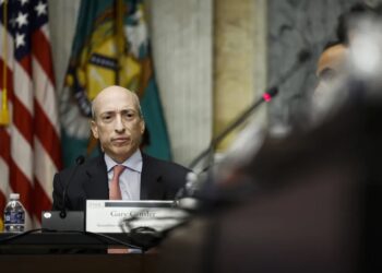 SEC: Public companies should disclose damage from recent disasters