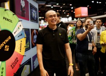 Binance deposits have increased by $15.6 billion in the past week