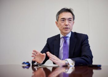 Japan urges other countries to regulate cryptocurrencies like banks