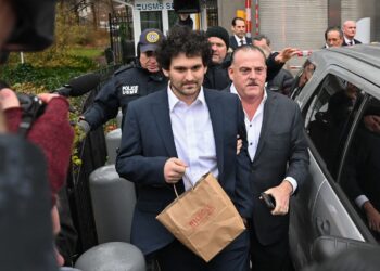 The United States froze up to $700 million of Sam Bankman-Fried's assets