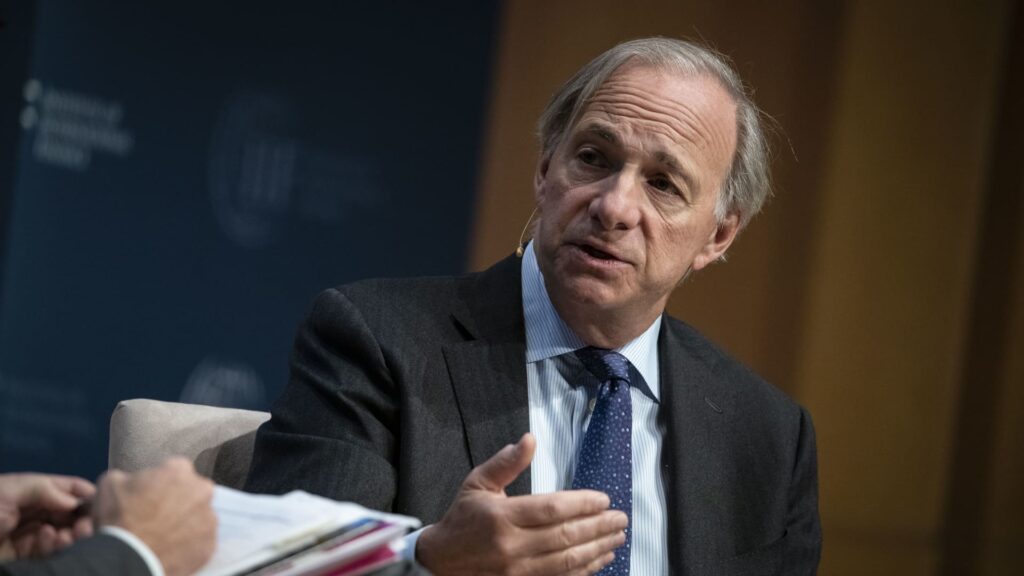 Billionaire investor Ray Dalio still doesn't "love" Bitcoin