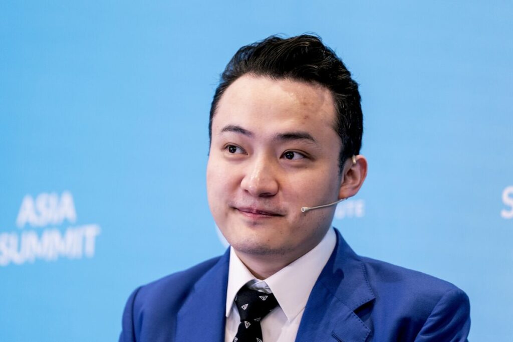 Justin Sun wants to save and turn Credit Suisse into a "crypto-friendly" bank.