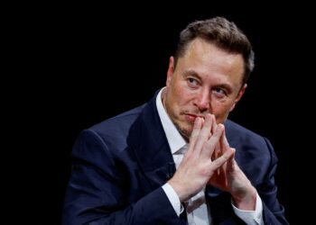 Elon Musk avoids SEC subpoena