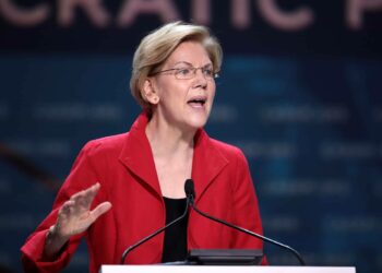 Senator Elizabeth Warren termed on the United States to fight cryptocurrency financing 6 Senator Elizabeth Warren called on the United States to combat cryptocurrency financing