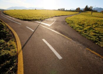 Cosmos Founder Proposes Blockchain Hard Fork, ATOM Discounts