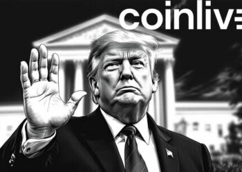 Trump Warns of Economic 'Disaster' if Tariffs Reversed