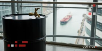 brent crude 100 hormuz opec cuts