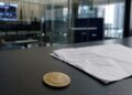 bitcoin falls after fomc warsh speech 400 million wiped out thumbnail